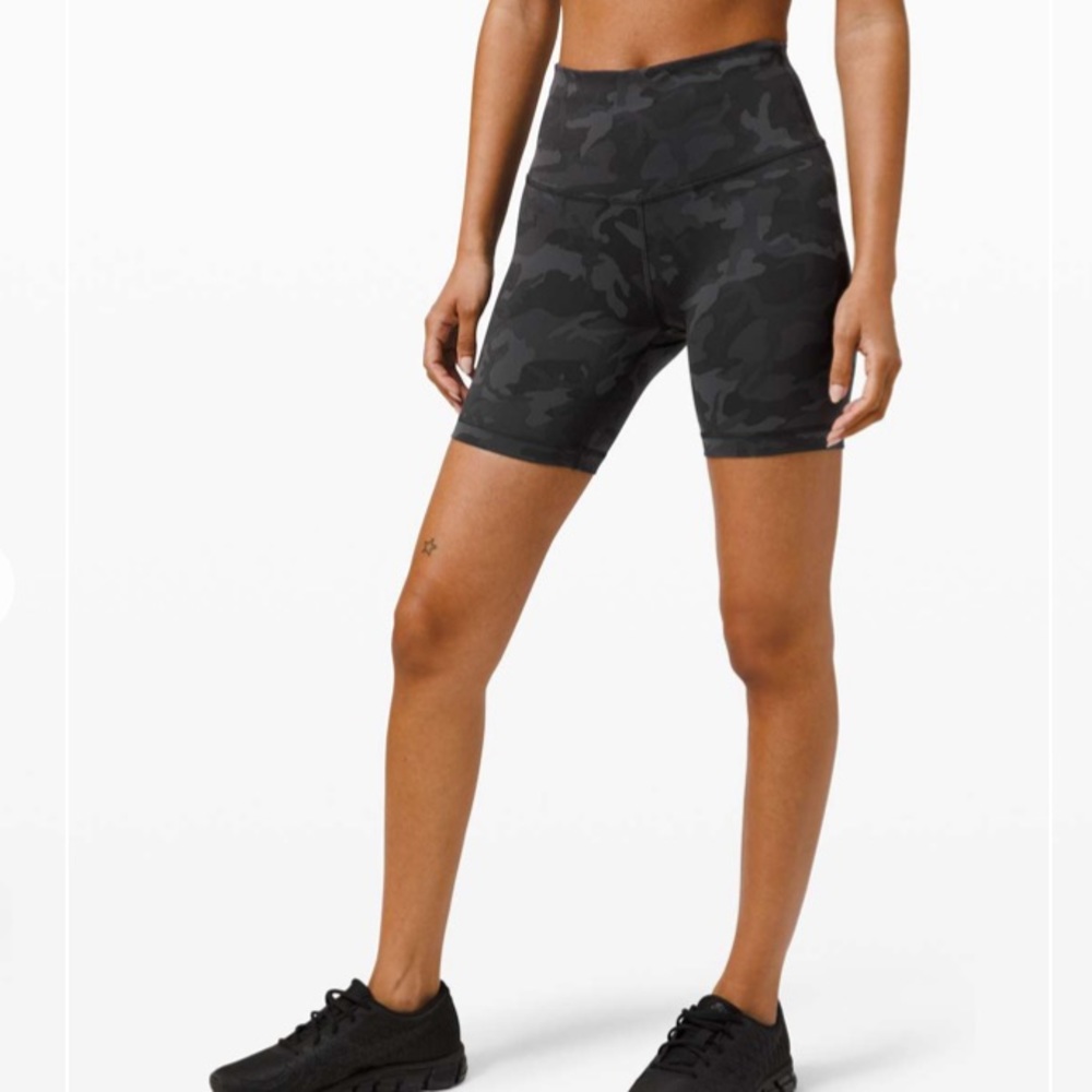 NWT Lululemon Wunder Train HR Camo Shorts - Picture 2 of 7